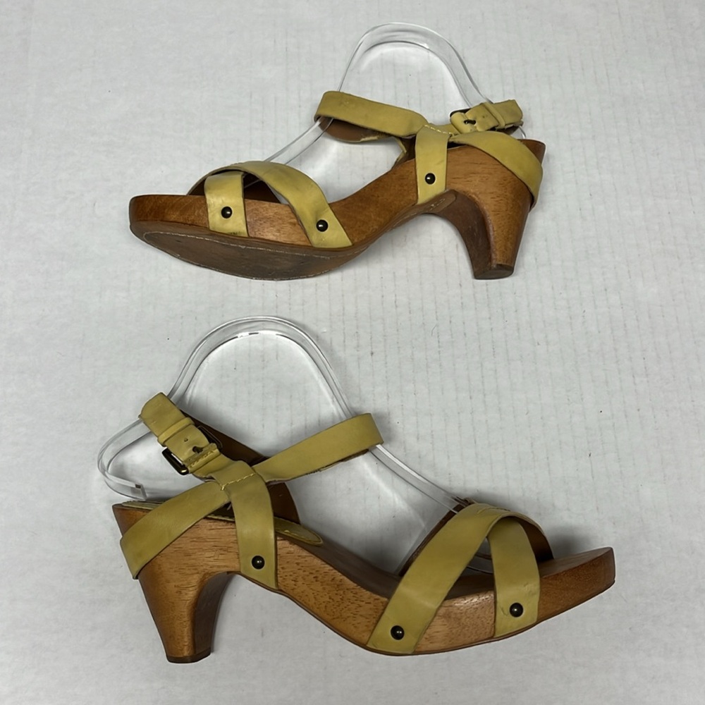 Anthropologie Schuler & Sons Yellow Wood Clog Sandal heel 8.5 Retro Cottagecore - Picture 12 of 16
